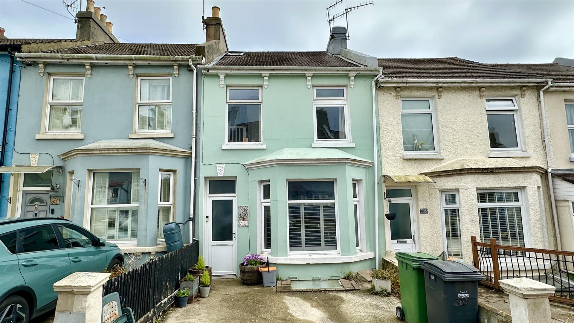 4 bed property in Harold Road, Hastings